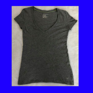 American Eagle Outfitters V-neck Gray Tee XS NWOT